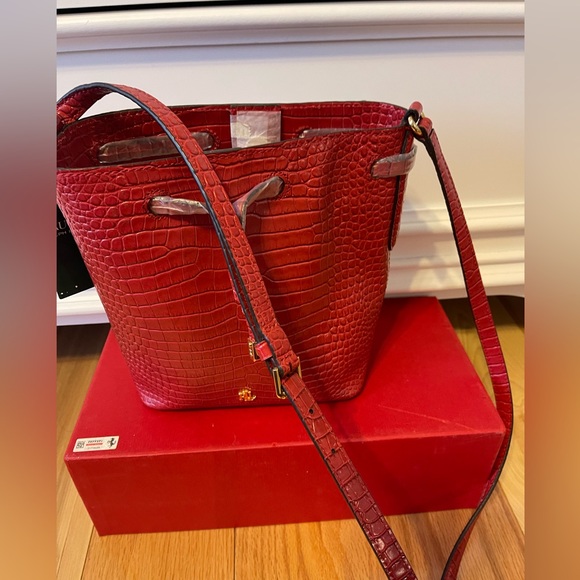 Ralph Lauren | Andie Embossed Leather Drawstring Bag - Picture 2 of 5